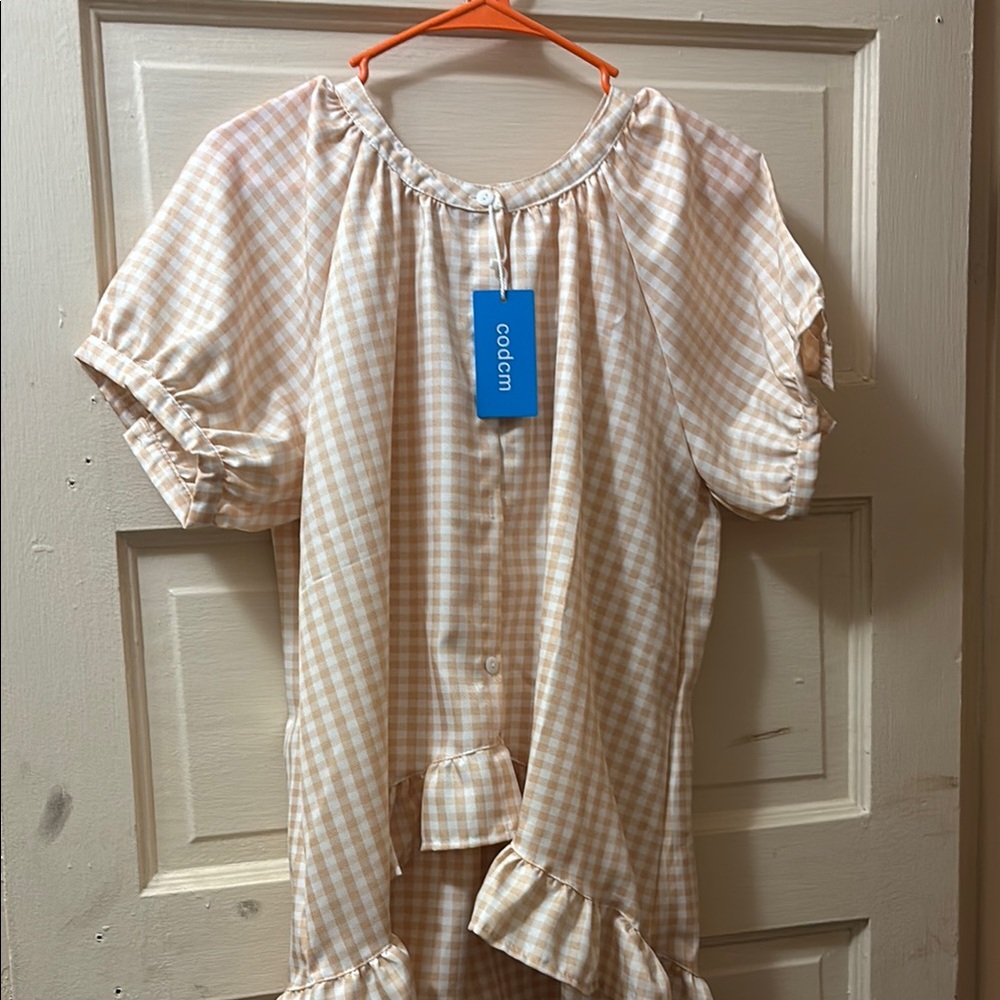 Gingham Ruffle Blouse in Peach and White